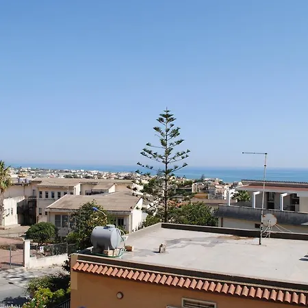 Il 7 E Il 13 Holiday home Donnalucata (Sicily)