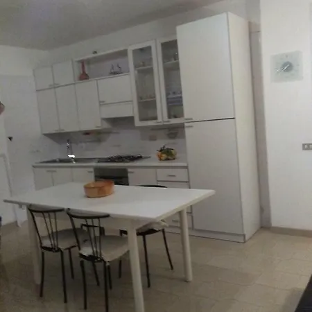 Il 7 E Il 13 Donnalucata (Sicily)